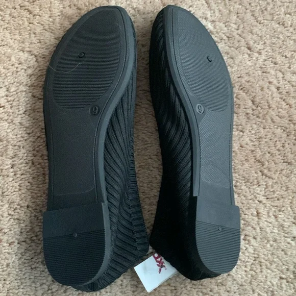 ⬇️⬇️New Womens Danskin shoes size 9 - Picture 4 of 4